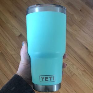 32 oz Yeti